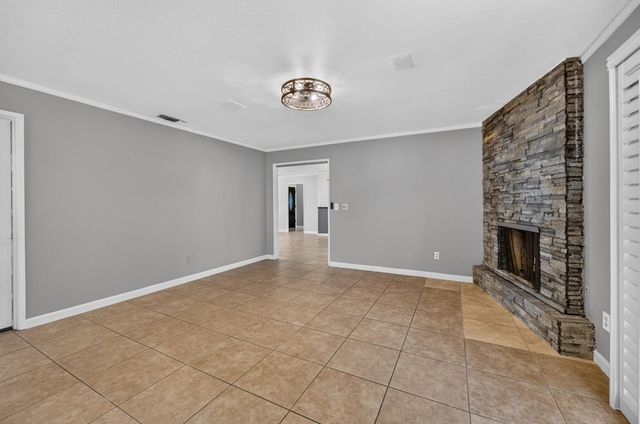8727 Santa Ridge Cir, Elk Grove, CA 95624