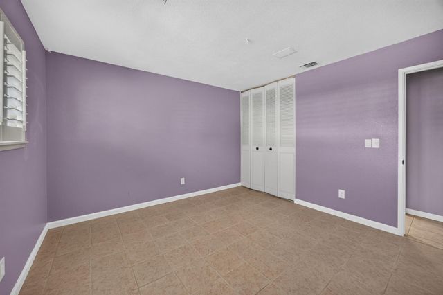 8727 Santa Ridge Cir, Elk Grove, CA 95624