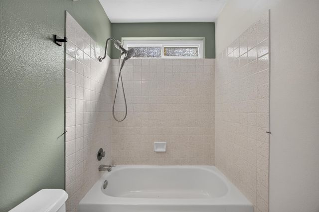 8727 Santa Ridge Cir, Elk Grove, CA 95624