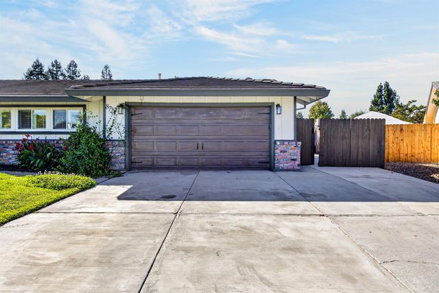 8727 Santa Ridge Cir, Elk Grove, CA 95624
