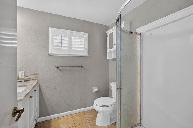 8727 Santa Ridge Cir, Elk Grove, CA 95624
