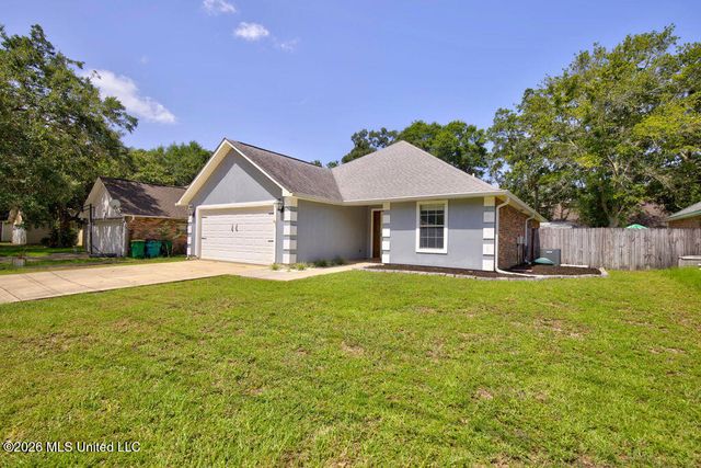 1517 Porpoise Street, Ocean Springs, MS 39564