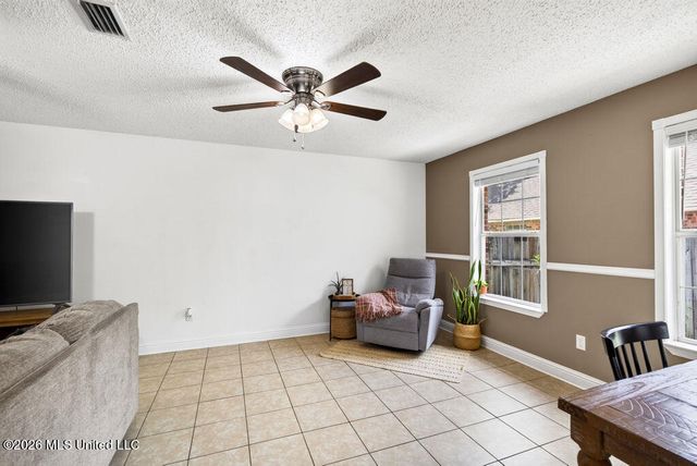 1517 Porpoise Street, Ocean Springs, MS 39564