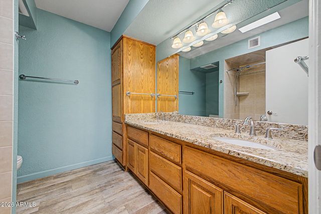 8430 N 80th Place, Scottsdale, AZ 85258