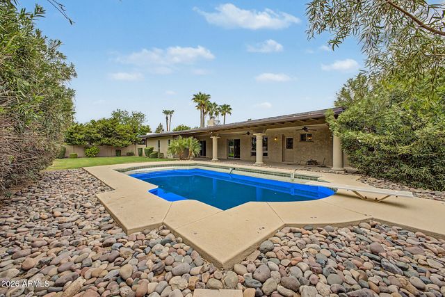 8430 N 80th Place, Scottsdale, AZ 85258