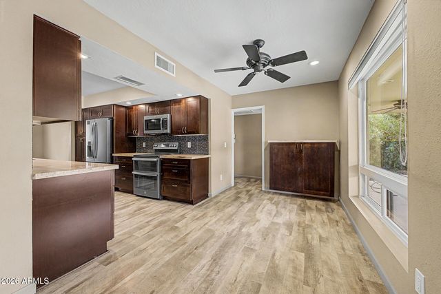 8430 N 80th Place, Scottsdale, AZ 85258