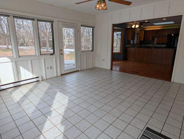 684 Sioux Drive, Freeport, IL 61032