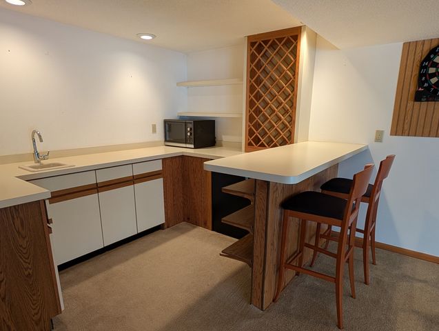 684 Sioux Drive, Freeport, IL 61032