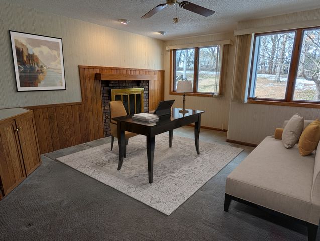 684 Sioux Drive, Freeport, IL 61032