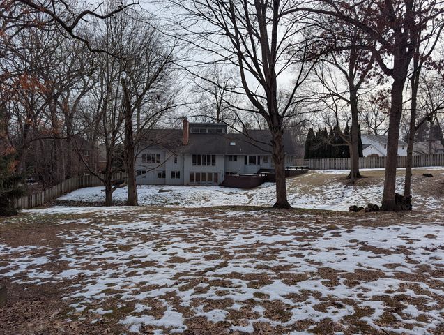 684 Sioux Drive, Freeport, IL 61032