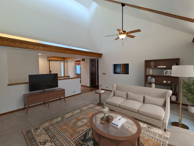 684 Sioux Drive, Freeport, IL 61032