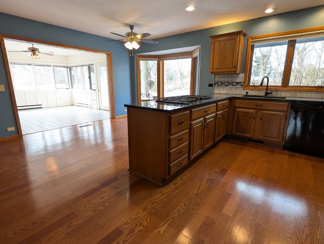 684 Sioux Drive, Freeport, IL 61032