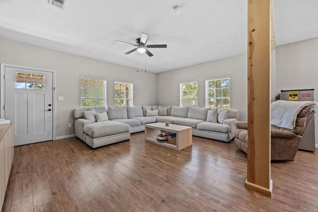 319 County Road 2218, Cleveland, TX 77327