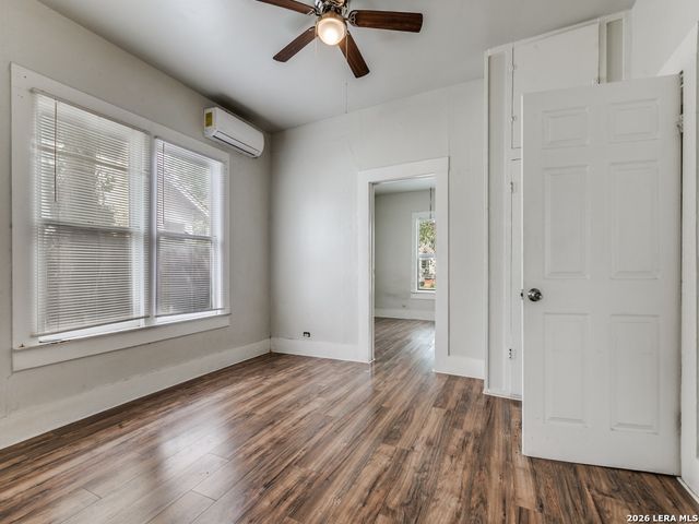 116 CARROLL ST, San Antonio, TX 78225