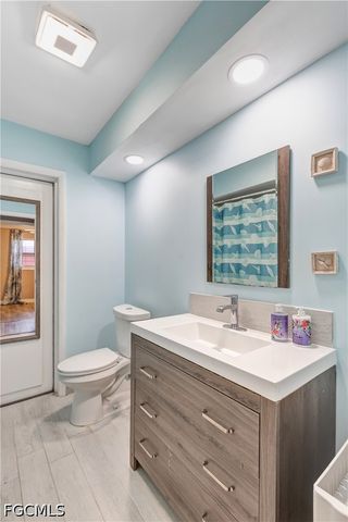 2112 Harvard AVE, Fort Myers, FL 33907