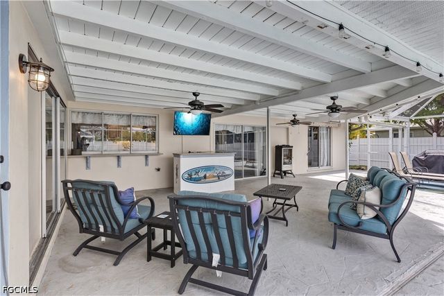 2112 Harvard AVE, Fort Myers, FL 33907
