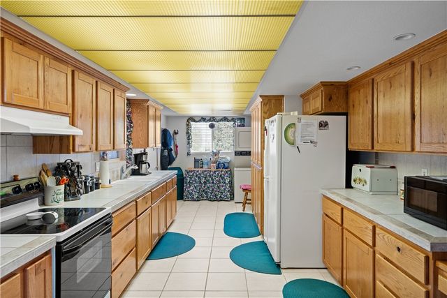 6755 E Knob Hill Drive, Kingman, AZ 86401