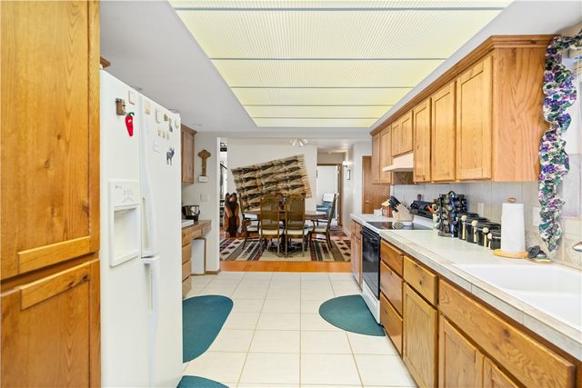 6755 E Knob Hill Drive, Kingman, AZ 86401