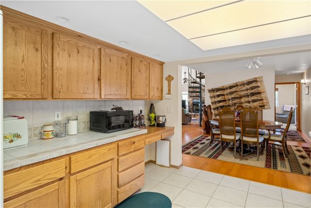 6755 E Knob Hill Drive, Kingman, AZ 86401