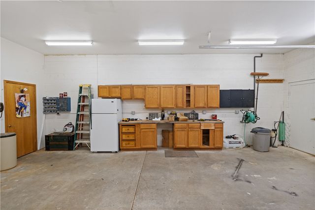 6755 E Knob Hill Drive, Kingman, AZ 86401