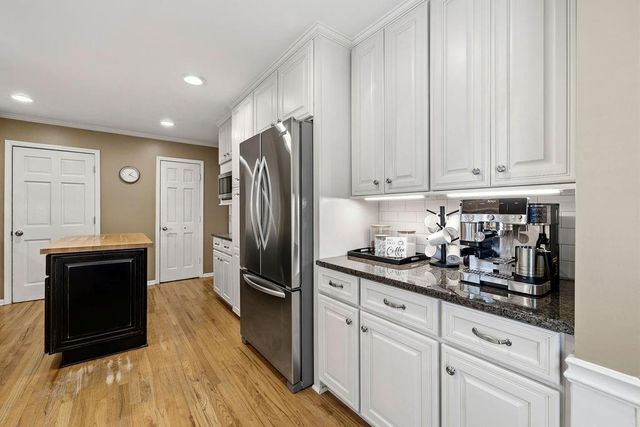 1932 Trumbull Drive, Dunwoody, GA 30338