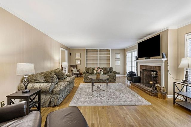 1932 Trumbull Drive, Dunwoody, GA 30338