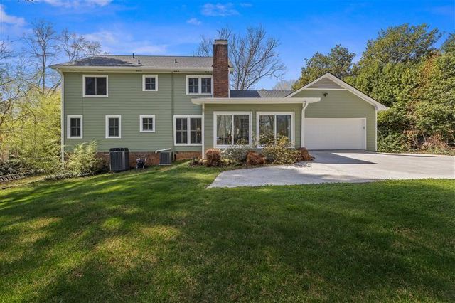 1932 Trumbull Drive, Dunwoody, GA 30338