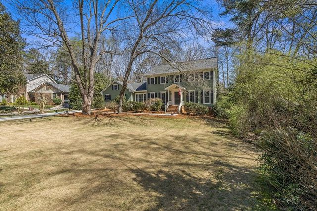 1932 Trumbull Drive, Dunwoody, GA 30338