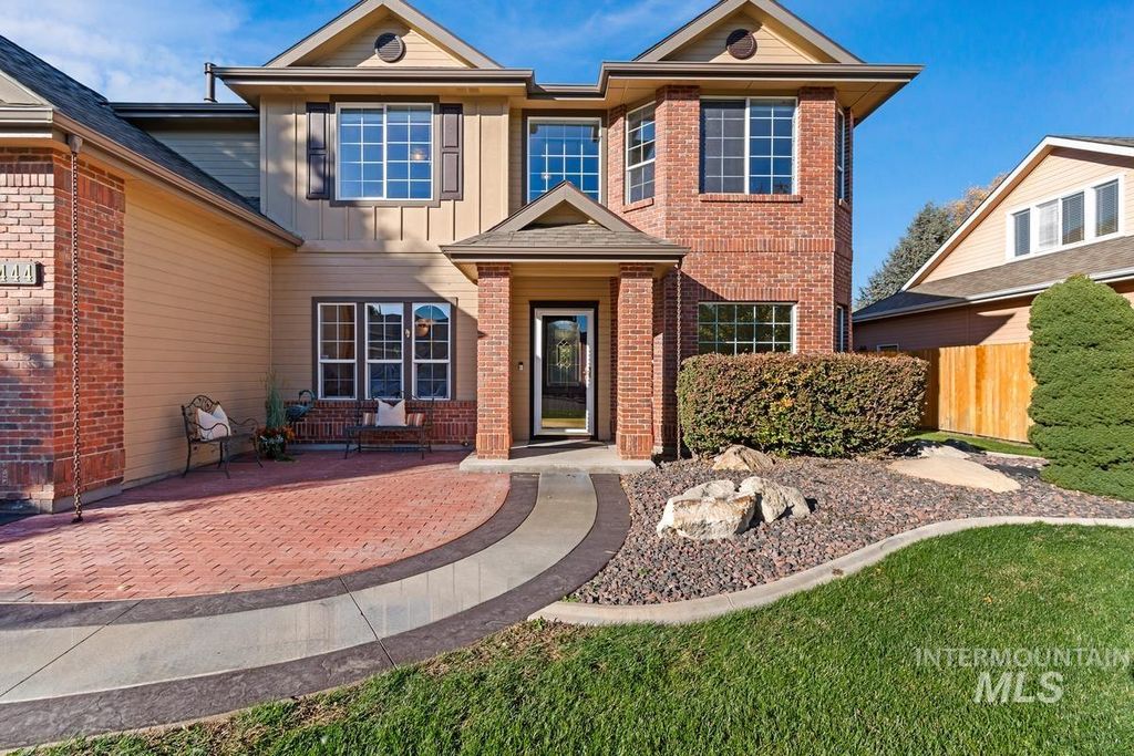 12444 W Muir Ridge Dr, Boise, ID 83709 photo 2