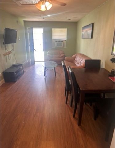 4210 Kewanee Street 6, Houston, TX 77051