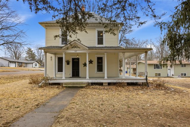 325 N 4th Street, West Branch, IA 52358