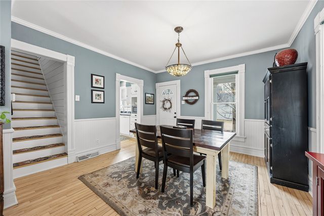 325 N 4th Street, West Branch, IA 52358