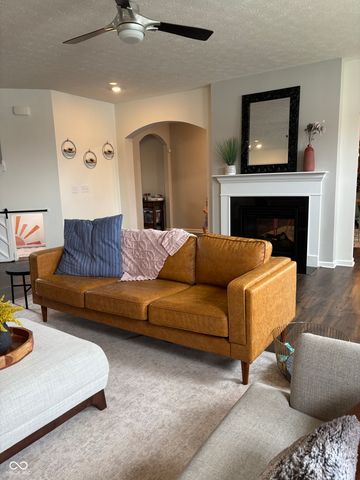 6841 Bryant Place, Plainfield, IN 46168
