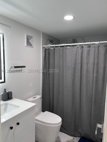 1148 Grandview Cir, Royal Palm Beach, FL 33411
