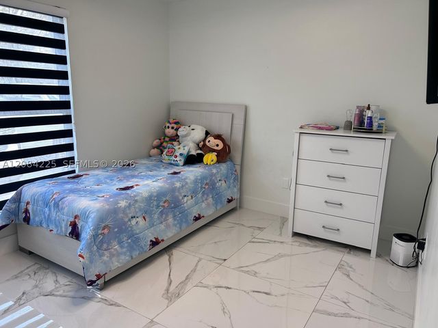 1148 Grandview Cir, Royal Palm Beach, FL 33411