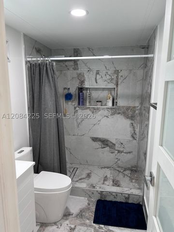 1148 Grandview Cir, Royal Palm Beach, FL 33411