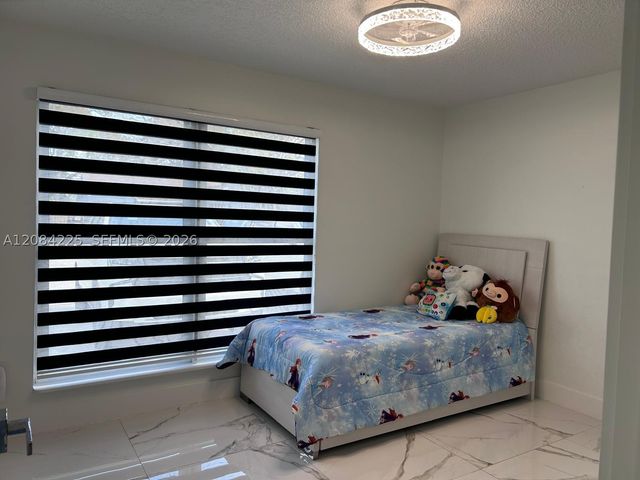 1148 Grandview Cir, Royal Palm Beach, FL 33411