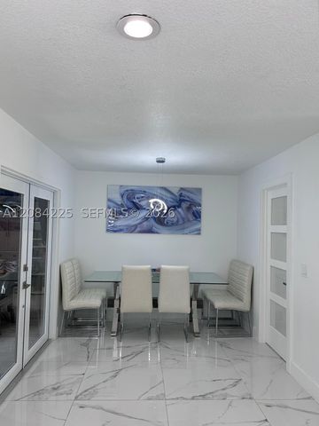 1148 Grandview Cir, Royal Palm Beach, FL 33411
