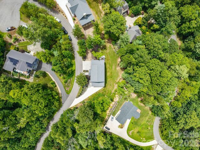 49 Timber Moss Drive, Asheville, NC 28804