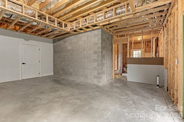 49 Timber Moss Drive, Asheville, NC 28804
