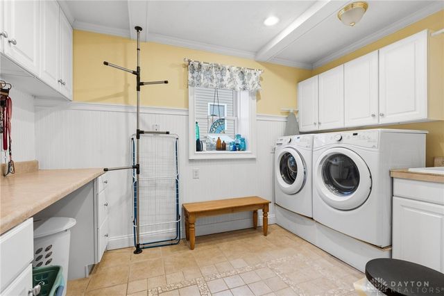 3611 Ridgeway Road, Bellbrook, OH 45305