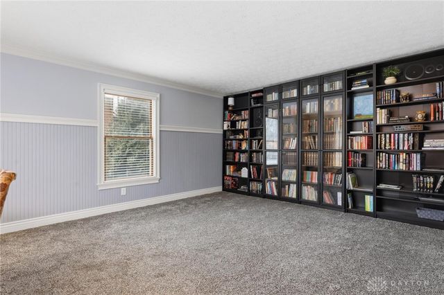 3611 Ridgeway Road, Bellbrook, OH 45305