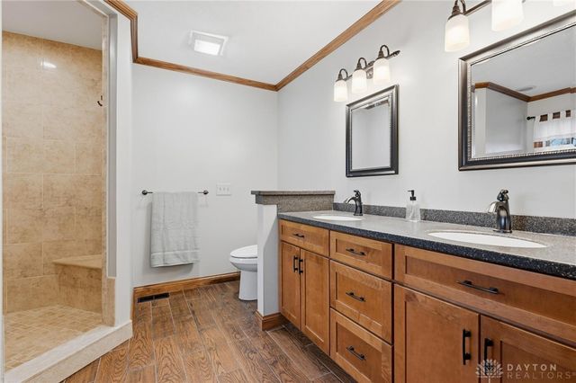 3611 Ridgeway Road, Bellbrook, OH 45305