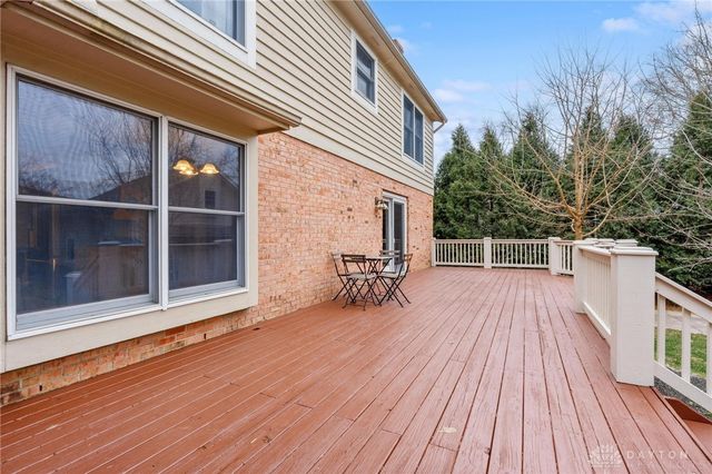 3611 Ridgeway Road, Bellbrook, OH 45305