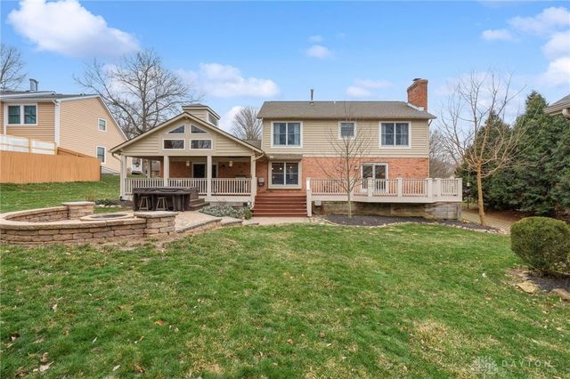 3611 Ridgeway Road, Bellbrook, OH 45305