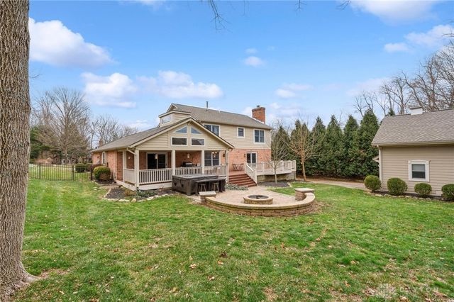 3611 Ridgeway Road, Bellbrook, OH 45305
