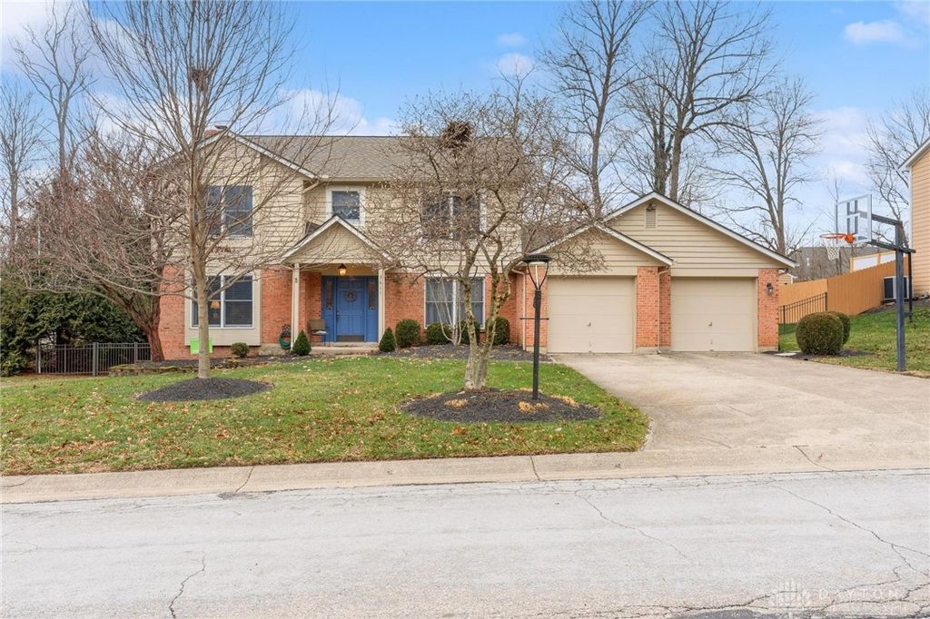 3611 Ridgeway Road, Bellbrook, OH 45305