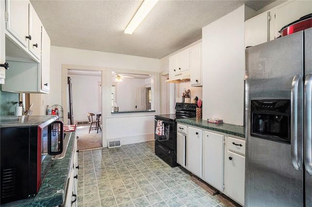 311 Mound Street, Mound City, MO 64471