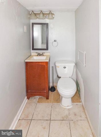 2565 HARLEM AVE, Baltimore, MD 21216
