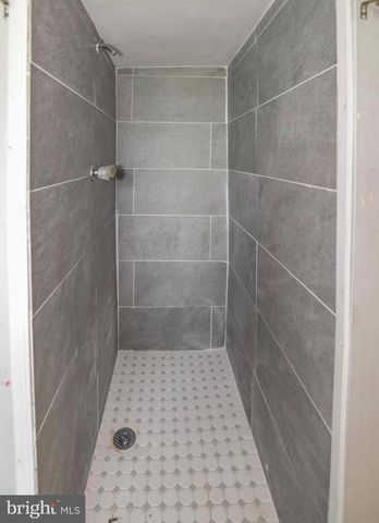2565 HARLEM AVE, Baltimore, MD 21216